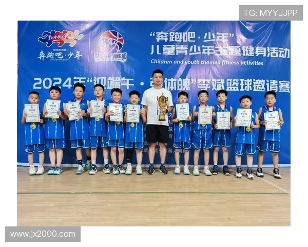 武汉篮球队的拼搏之路：城市联赛中的荣耀与挑战