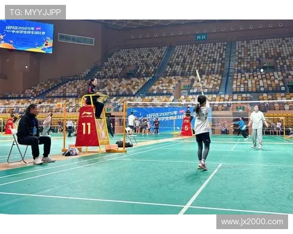 羽毛球的力量与坚持：深入广州羽毛球队的耐力训练与精神探索