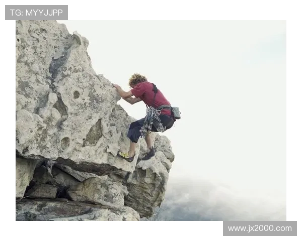 从零起步掌握攀岩技巧与心态全解析助你勇攀高峰 从零起步掌握攀岩技巧与心态全解析助你勇攀高峰